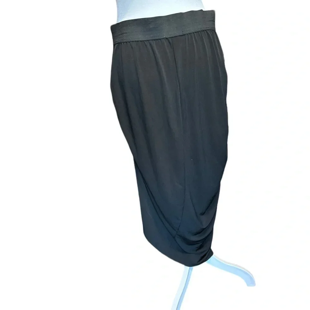 Barr III Women's Pull-On Jersey Black  Midi size large